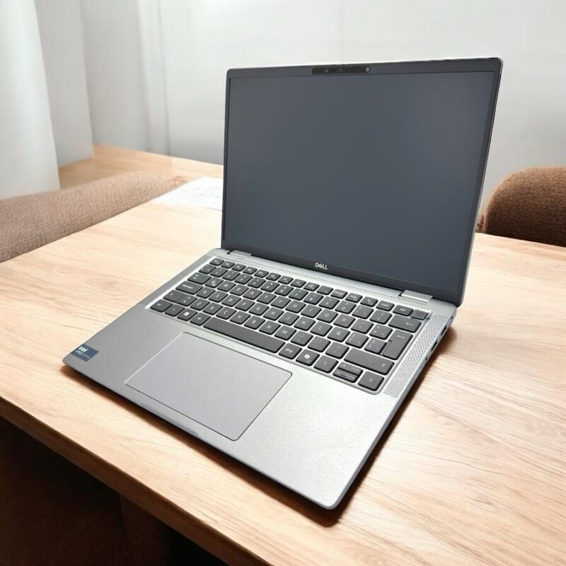 Laptop Dell Latitude 7450 14", Intel Core Ultra 7-165U, 32GB, 256GB SSD, W11Pro, Español
